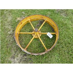 STEEL TRACTOR WHEEL