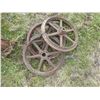 Image 2 : 5 STEEL WHEELS & 1 AXLE