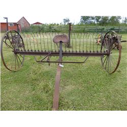 HORSE DRAWN DUMP HAY RAKE