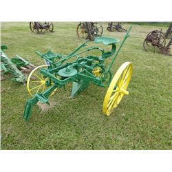 JOHN DEERE 272 SINGLE BOTTOM PLOW