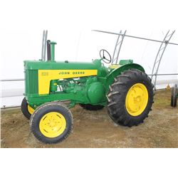 JOHN DEERE 630 TRACTOR (RUNNING)