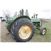 Image 2 : JOHN DEERE 820 STYLED TRACTOR