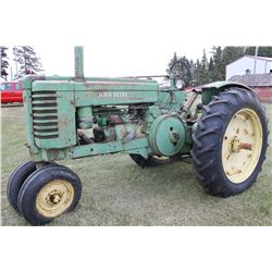 JOHN DEERE G TRACTOR