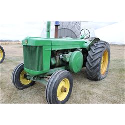 1953 JOHN DEERE R TRACTOR