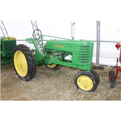 1946 JOHN DEERE H TRACTOR (RUNNING)