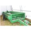 Image 1 : JOHN DEERE SINGLE AXLE MANURE SPREADER