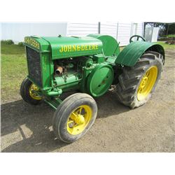 JOHN DEERE D TRACTOR
