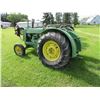 Image 4 : JOHN DEERE A UNSTYLED TRACTOR