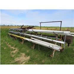 PIPE STAND & PIPE (WHITE)