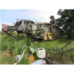 JOHN DEERE THRASHING MACHINE