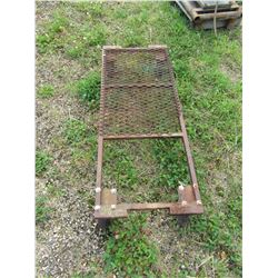 STEEL GRATE CART ON CASTORS