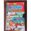 Image 1 : BUNDLE OF 5 VINTAGE COMICS - ARCHIE & JOSIE (30¢), RICHIE RICH (12¢), DONALD DUCK (25¢), ETC