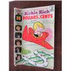 Image 2 : BUNDLE OF 5 VINTAGE COMICS - YOGI BEAR (30¢), PORKY PIG, SNOOTS 25¢, SCOOBY 25¢, RICHIE RICH 35¢