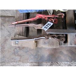 3 BOOMERS & 6 EXTENSION BARS