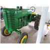 Image 6 : JOHN DEERE M TRACTOR
