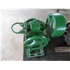 Image 2 : JOHN DEERE PUMP JACK ENGINE