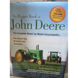 IHC - THE BIGGEST BOOK OF JOHN DEERE HARD COVER BOOK