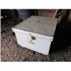 Image 1 : SQUARE METAL STORAGE BIN WITH LID (APPROX. 41" X 36" X 22"H)