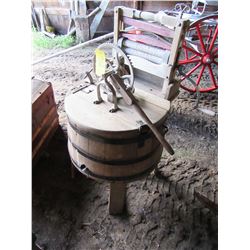 OAK TUB WRINGER WASHING MACHINE WITH WRINGER