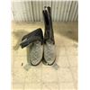 Image 1 : WESTERN COWBOY BOOTS SIZE 5 (ALL MAN MADE)