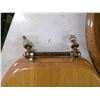 Image 3 : 2 OAK TOILET SEATS
