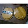 Image 1 : 2 OAK TOILET SEATS