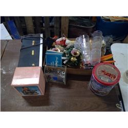 BOX OF MISC. KNICK KNACKS