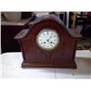 Image 1 : WOODEN MANTLE CLOCK