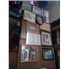 Image 1 : LOT OF PICTURES IN FRAMES