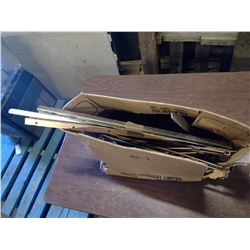 BOX OF VARIOUS CARPENTERS HINGES AND SHELVING BRACKETS