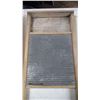 Image 2 : METAL WASHBOARD