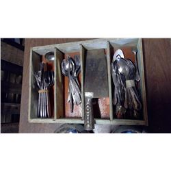 LOT OF CUTLERY AND BUTCHERS KNIFE