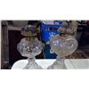 Image 4 : 2 COAL OIL LAMPS