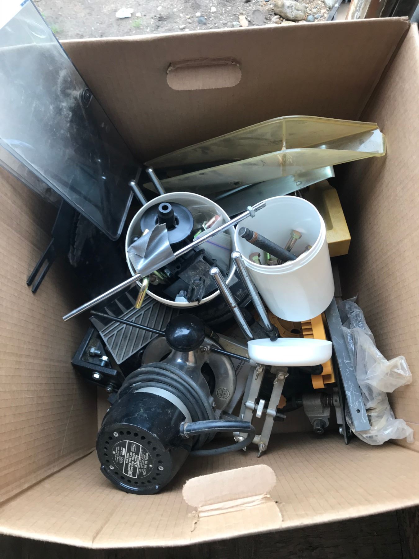 ROUTER + TABLE SAW GUARDS + TABLE SAW PARTS + JIGS