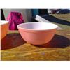 Image 2 : 2 PINK DEPRESSION PYREX BOWLS