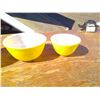 Image 3 : 4 YELLOW PYREX BOWLS