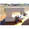 Image 12 : SEWING MACHINE KENMORE