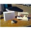 Image 1 : SEWING MACHINE KENMORE
