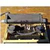 Image 3 : TYPE WRITER VINTAGE