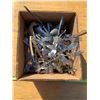 Image 1 : Box of Cutlery