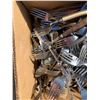 Image 2 : Box of Cutlery