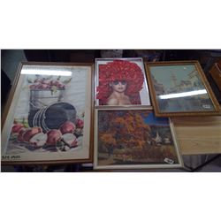 4 PICTURES IN FRAMES