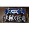Image 2 : 2 SKATEBOARDS