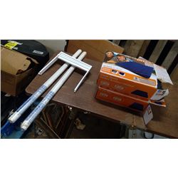 2 WINDOW SHADES, AIR MATTRESS AND 2 PUMPS