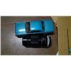 Image 3 : TOY CAR AND CAMERA LENS