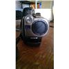 Image 4 : SONY HANDYCAM VISION 200X DIGITAL VIDEO CAM COMES WITH CASE