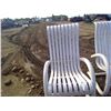 Image 2 : 2 WHITE LAWN CHAIRS
