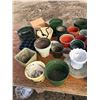 Image 2 : A BUNCH OF PLANT POTS