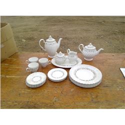 TEA POT SET WITH PLATES + SUACERS + 2 TEAPOTS