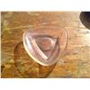 Image 2 : 7 CLEAR CANDY DISHES